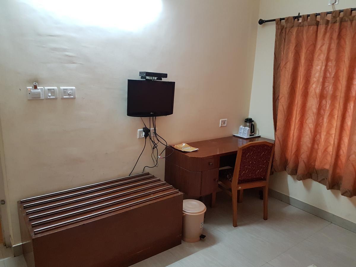 Hotel The Samrat Thiruvananthapuram Eksteriør billede